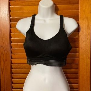Victoria Secret Sports Bra